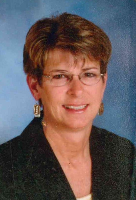 Cathy-Mack-11-23-2016-Heartand-Cremation-Burial-Society-Raytown-Missouri-64133