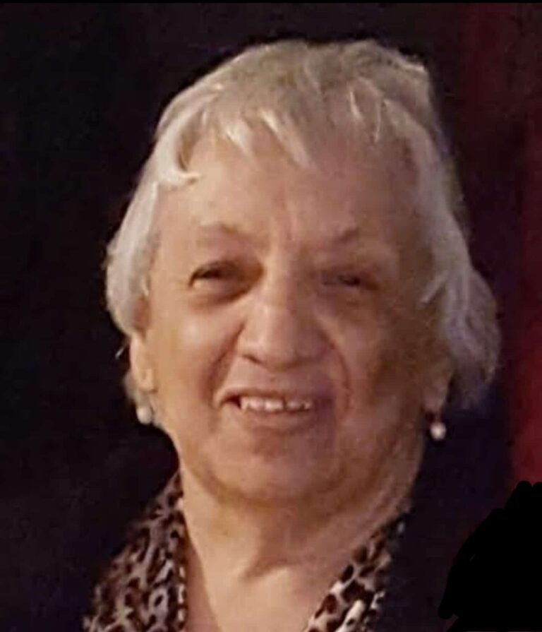 Screenshot-20211224-190222-Photos